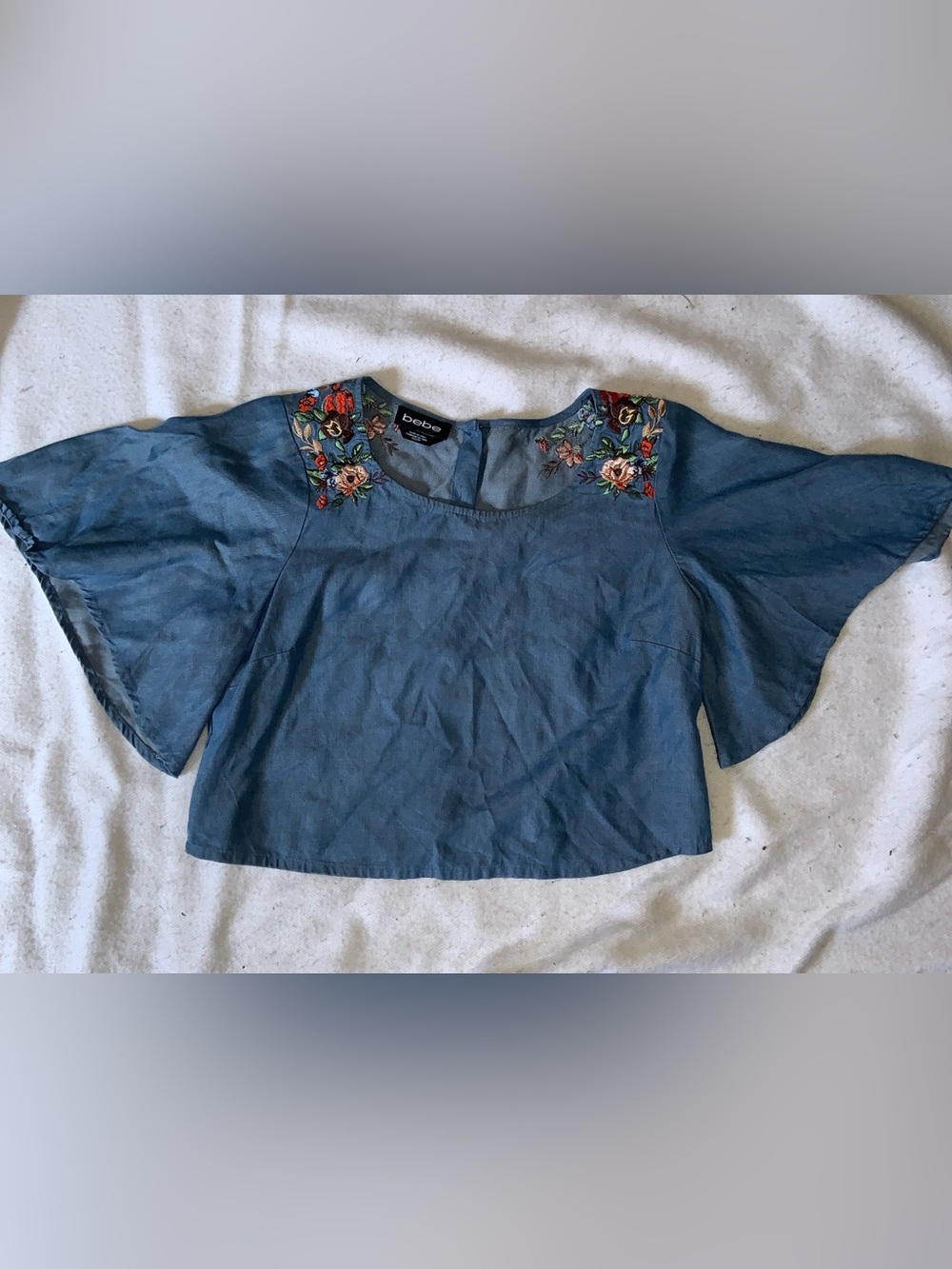 bebe Blue Embroidered Flutter-Sleeve Crop Top